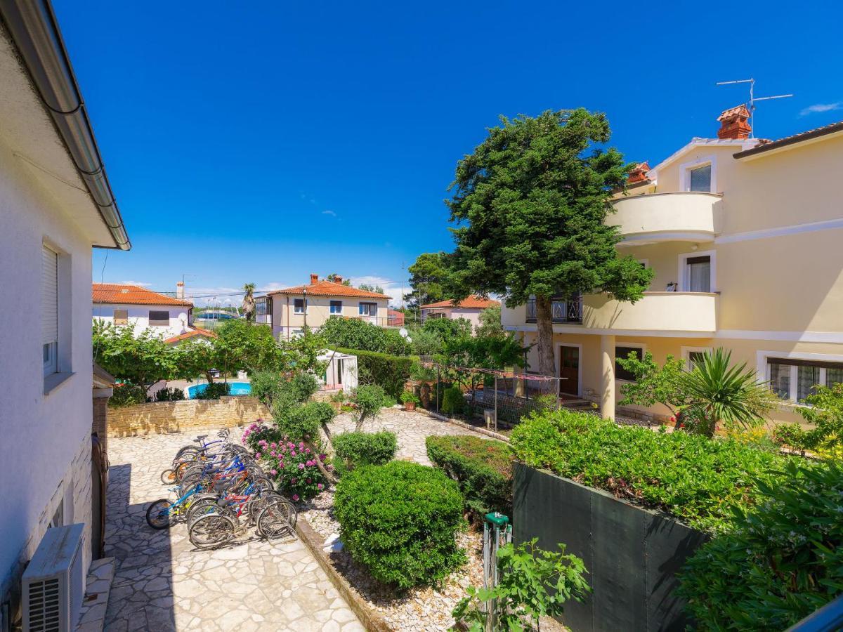 Apartment Nika-9 Umag Bagian luar foto