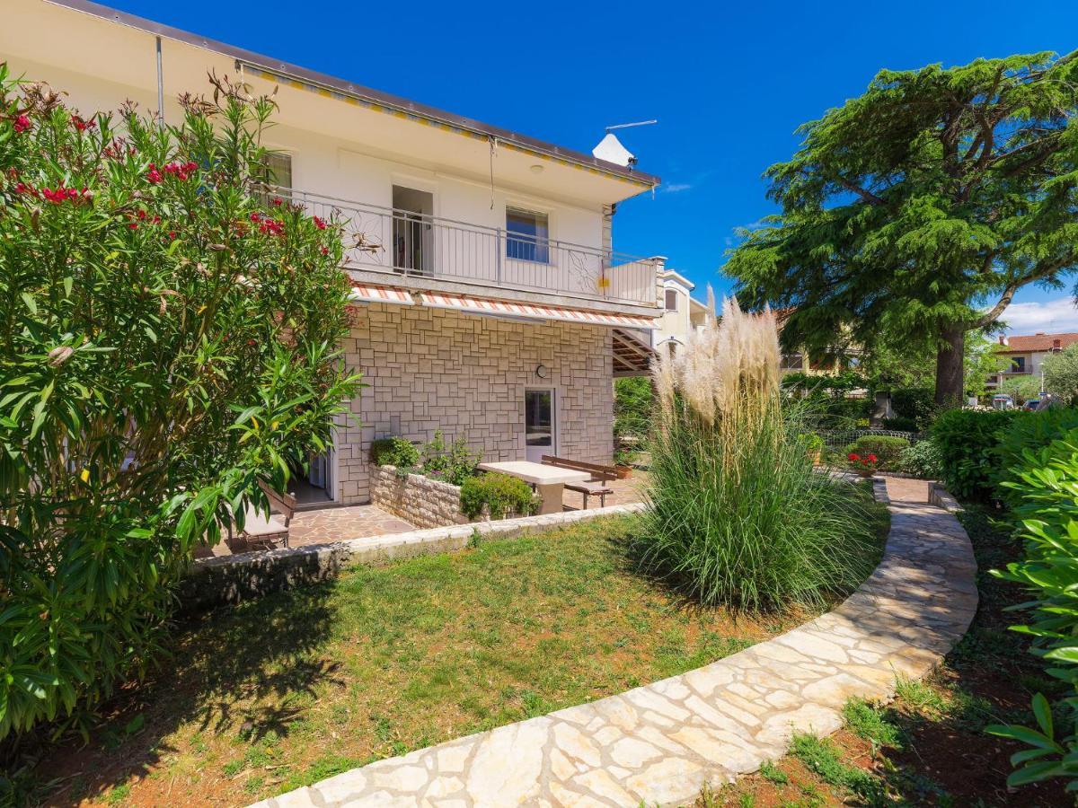 Apartment Nika-9 Umag Bagian luar foto